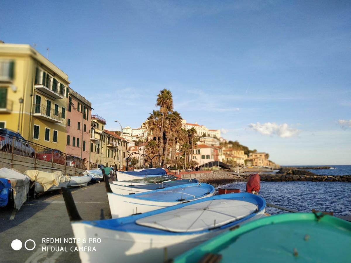 Mansarda Mare Bella Vista Citra Zero Zero Ottanta Trentuno Lt O738 Apartment Imperia Bagian luar foto